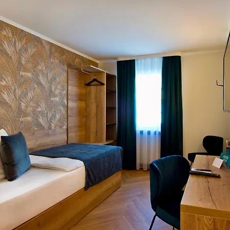 Atrium Amadeus Ξενοδοχείο