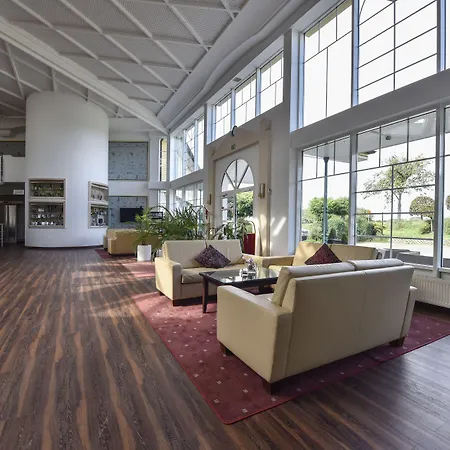 Atrium Amadeus Ξενοδοχείο 4*