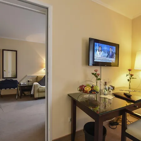 Atrium Amadeus Отель 4*