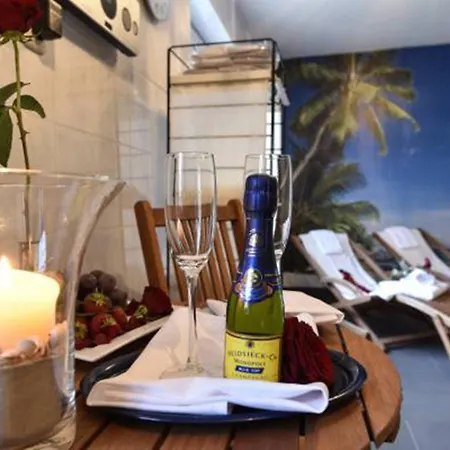 Atrium Amadeus Ξενοδοχείο 4*