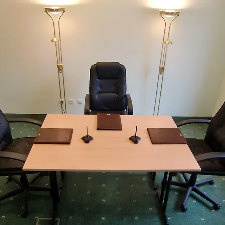 Atrium Amadeus Ξενοδοχείο 4*