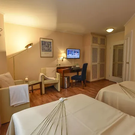 アトリウム アマデオス 4* Osterfeld
